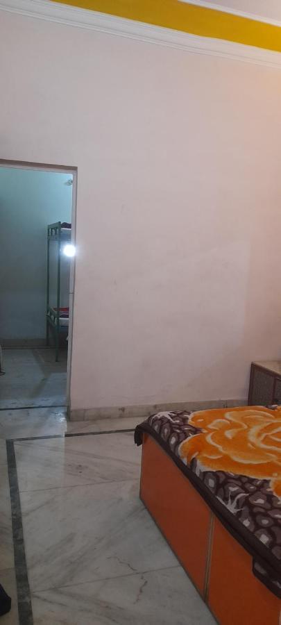 G Vibes Guest House Агра Экстерьер фото
